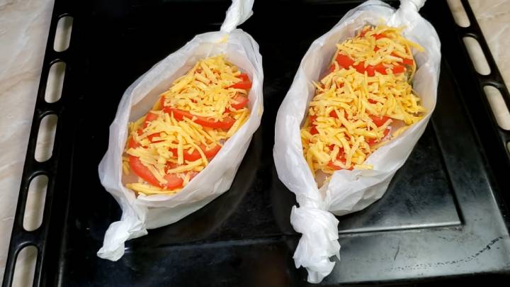 Он первым спрыгивает со стола! Они просят добавки и рецепты куриная лодка