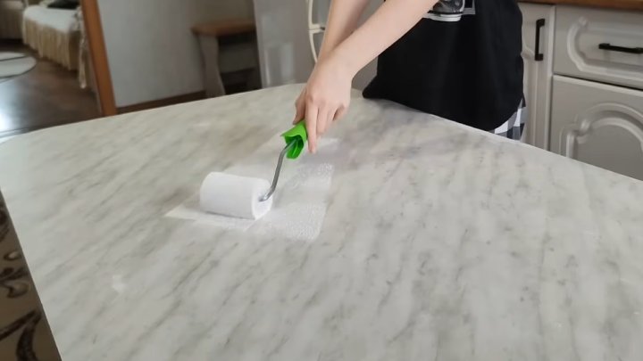 Мне было интересно узнать о моем старом кухонном столе, и я решил его переделать достойная идея