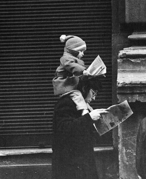 17 захватывающих уличных фотографий, демонстрирующих неожиданные моменты повседневной жизни